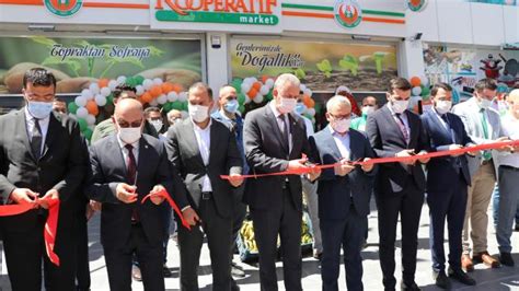 17 bölge birliği, bin 618 kooperatifi, yaklaşık 19 iştiraki ile çiftçimizin hizmetinde olan bir kooperatif yapılanmasıdır. Tarım Kredi Kooperatif Market'in 275'inci şubesi Niğde'de ...