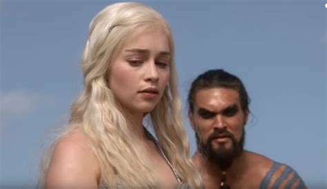 „game Of Thrones“ Emilia Clarke Und Jason Momoa Feiern Geburtstag