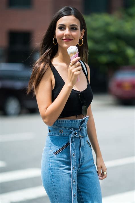 Victoria Justice Victoria Justice Latest Photos Celebmafia Newspdate