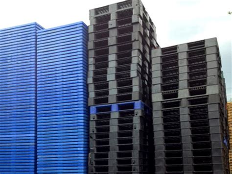 Pallet recycling & wood recycling. Plastic Pallets Midlands, Birmingham and Staffordshire