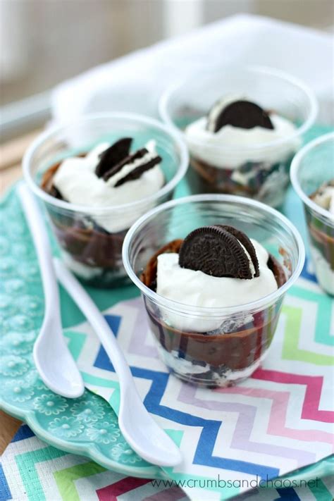 An easy no bake dessert with layers of oreo crust, cream cheese, chocolate pudding, cool whip and more crushed oreos. Easy Layered Oreo Pudding Cups are perfect for any ...