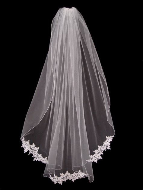 1 Tier Fingertip Length Veil With Lace Applique Detailing And