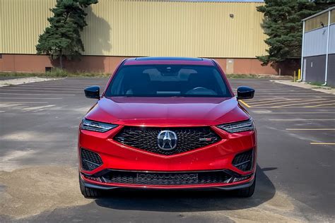 Family Wagon Looks, Sports Sedan Soul: 2022 Acura MDX Type S Review