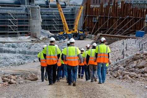 Five Construction Gear Items That Properly Tackle Safety Concerns Concrete Construction