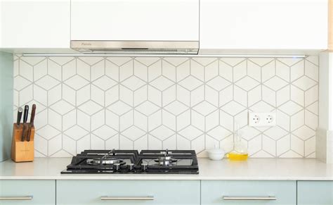 Find the average cost to install a tile backsplash with homeadvisor's backsplash price guide. Backsplash Installation Cost | Kitchen Backsplash Cost