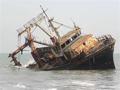Sunken Ship Shipwreck Abandoned Ships Fishing Boats