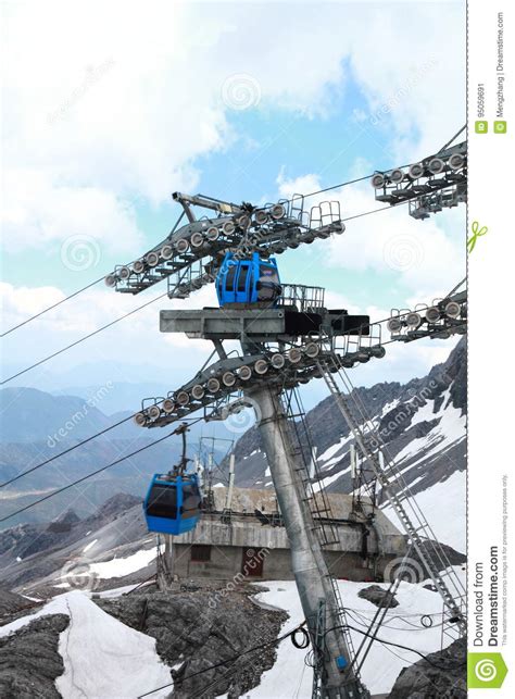 Jade Dragon Snow Mountain Cableway Cable Cars Stock Image Image Of
