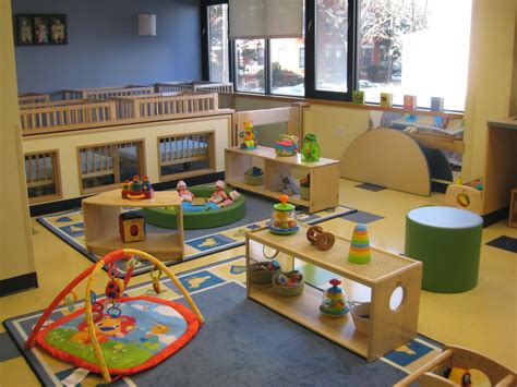 New Early Childhood Education Center Opens In Brookline — Puppet