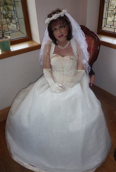 sissy maid dresses sissy dress gorgeous girls beautiful bride beautiful dresses transgender