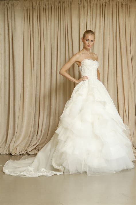 Oscar De La Renta Wedding Dress Fall 2014 10