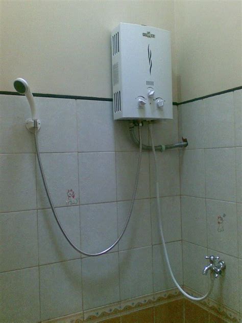 Mengenal pengertian, prinsip cara kerja water heater gas yang bagus dan aman. Pondok Dahar Lauk Jogja: Bagaimana Instalasi Pemanas Air ...