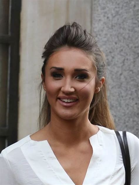 Towie S Megan Mckenna Divides Opinion After Debuting Huge Pout And Very Plump New Lips Irish