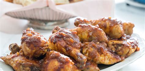 Recipe from home cooking with trisha yearwood: Oven BBQ Chicken | Recipe | Oven bbq chicken, Food network ...