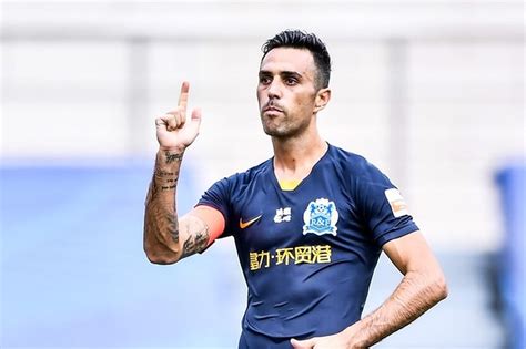 Eran Zahavi Potpisao Za Psv Sportsportba