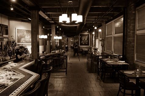 25 Unique Dinner Places Near Me