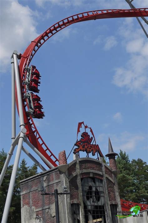 Sky scream roller coaster at holiday park in germany is a premier rides sky rocket ii clone. Sky Scream - Holiday Park | Freizeitpark-Welt.de