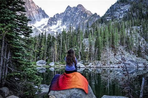 Hiking The Enchantments A Trail Guide Go Wander Wild