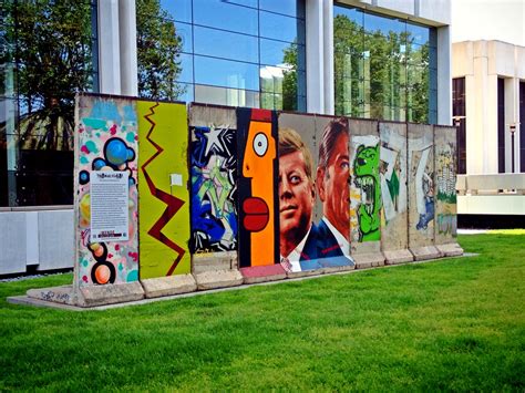 The Berlin Wall In Los Angeles Thescvibe