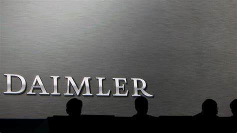Führungskultur Daimler setzt auf Schwarmorganisation