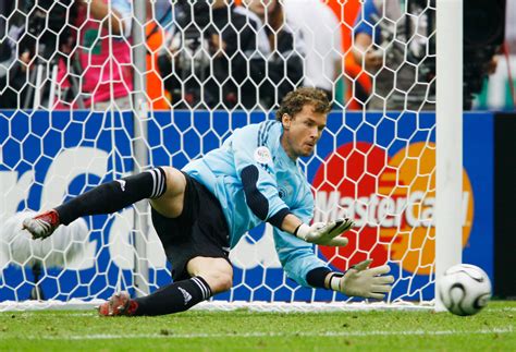 Dennis aogo denkt offenbar schlecht von den menschen, oder zumindest von jens lehmann. Soccer: Ranking the Top 10 Penalty-Stopping Goalkeepers in ...