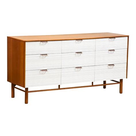 With a simple extending design, the lanza dining table will maximize your dining space with minimal fuss. Raymond Loewy for Mengel White Oak Modern Dresser | Modern ...