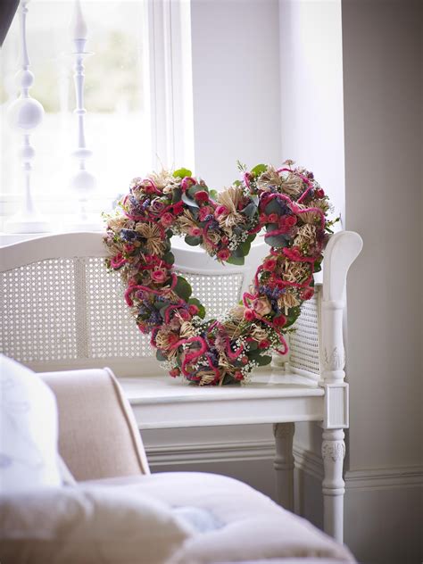 This Gorgeous Heart Shaped Wedding Wreath Has Been Deliberately