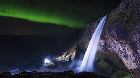 🥇 Cliff Iceland Nocturnal Seljalandsfoss Falls Aurora Borealis