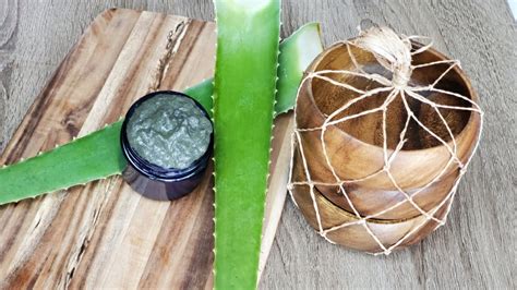 Homemade Aloe Vera Face Mask For Clear Bright And Glowing Skin Youtube