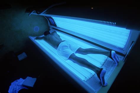 Tanning Addiction Our Bodies Get Addicted To Uv Lights And This Is