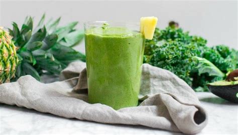 Perfect for the first trimester when you're nauseous and can't keep anything down, for the second and third trimester when you feel like you're starving and want a healthy meal, and for. Smoothies Idea For Pregnant - How To Make The Best Fertility Smoothie Ever To Make A Mommy : The ...