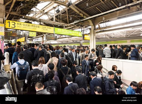 Shinjuku Station At Rush Hour Shinjuku Tokyo Japan Stock Photo Alamy