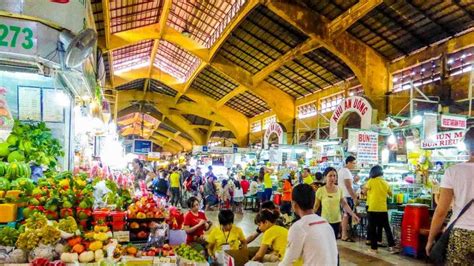 Ben Thanh Market Ho Chi Minh City What To Buy Food Opening Hours