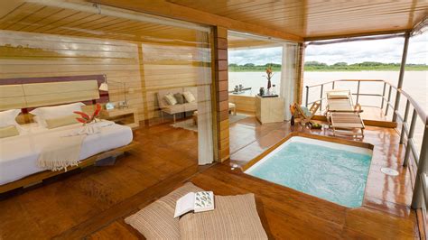 Find great cruise vacation on norwegian epic and choose from our many accommodation options including a range of spacious staterooms to suit every group and budget. 8 Fabulous Cruise Ship State Rooms | TravelPulse