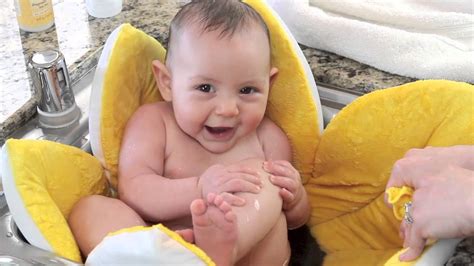 Blooming Baby Baby Bath Youtube