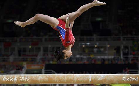 Photos Truly Incredible Images Of Gymnasts On Balance Beam At Rio