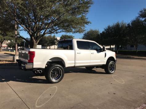 2017 Ford F250 Super Duty Lariat Ultimate Package Loaded Sunroof Fx4