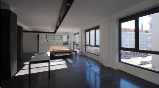Dieses raffinierte und ungewöhnliche haus im loftstil befindet sich. nextroom.at - Haus „Lofts 20", Zoran Bodrozic - Wien (A ...