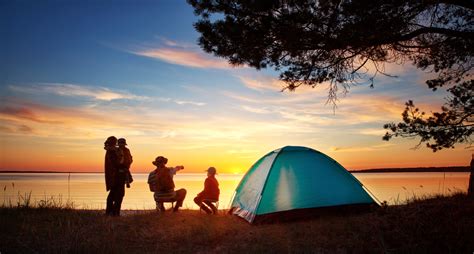 7 Reasons Why Millennials Are So Into Camping