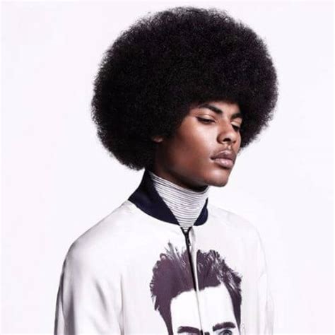 These hairstyles are largely wear by blackmen as well as girls. 40 Afro Hairstyles for an Exuberant Look | MenHairstylist.com