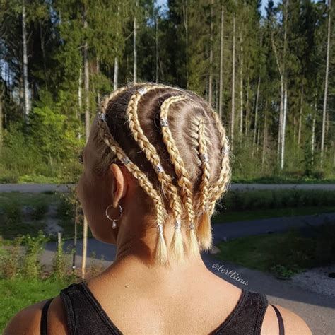 You might not think your hair is long enough for braided hairstyles, but these cute looks for short hair will prove you wrong. Brided hair ideas for short hair | Braided hairstyles ...