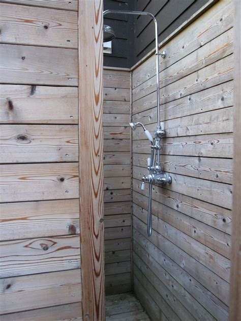 Cedar Outdoor Shower Outdoor Shower Bathroom Outdoor Outside Showers