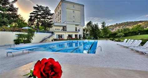 Hotel fiuggi terme resort & spa. Suite SPA: Fughe romantiche per due a Fiuggi Terme - Spa Lusso