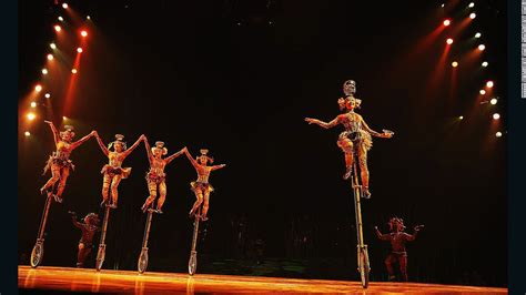 Cirque De Soleils Trapeze Artists Work Hard To Fly Right Cnn