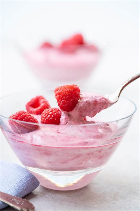 Simple Raspberry Fool Recipe Easy Dessert — The Mom 100