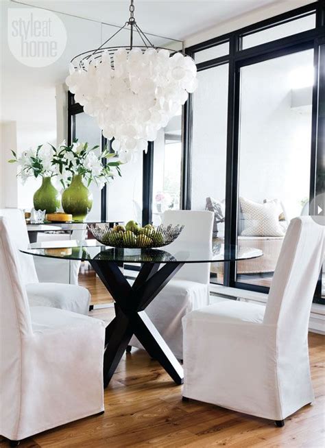 The sort of modern glam #diningroom i'd like to wake up to. Interiors | Style at Home | Modern chic living room ...