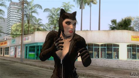She appears as a cameo character in batman: Batman Arkham City - Catwoman Skin para GTA San Andreas