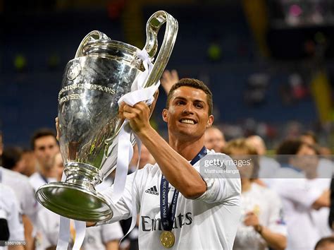 Here, we take a look at cristiano ronaldo's finest european cup moments. Cristiano Ronaldo of Real Madrid lifts the Champions League trophy... News Photo - Getty Images