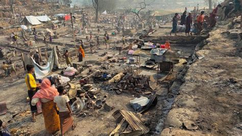 Rohingya Refugee Camp Fire Several Dead Hundreds Missing And Thousands Homeless Bbc News