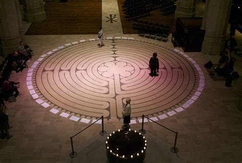 Grace Cathedrals Labyrinth Walk For Peace Sf