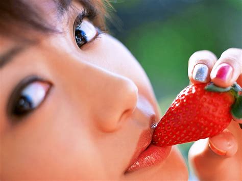1600x1200 Women Brunette Model Face Lipstick Asian Strawberries Wallpaper  177 Kb